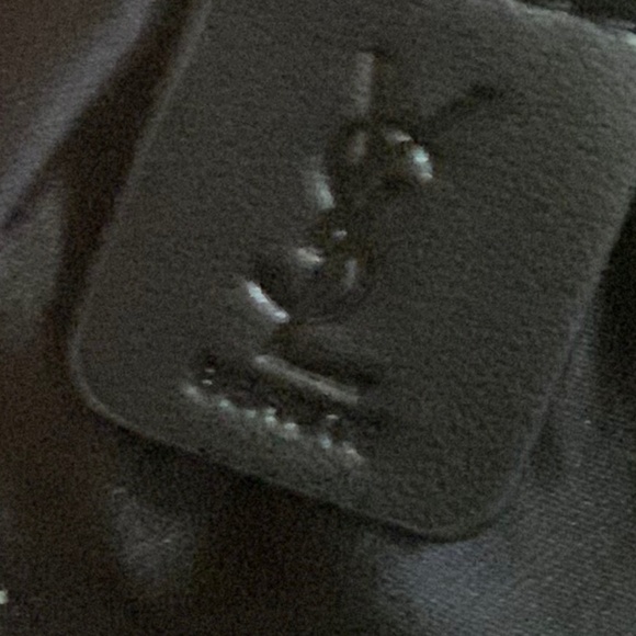 ♦️♦️Beautiful YSL Beauty Cosmetic Pouch - Picture 4 of 4